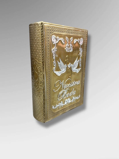 Biblia de boda chica de repujado modelo nuestra boda
