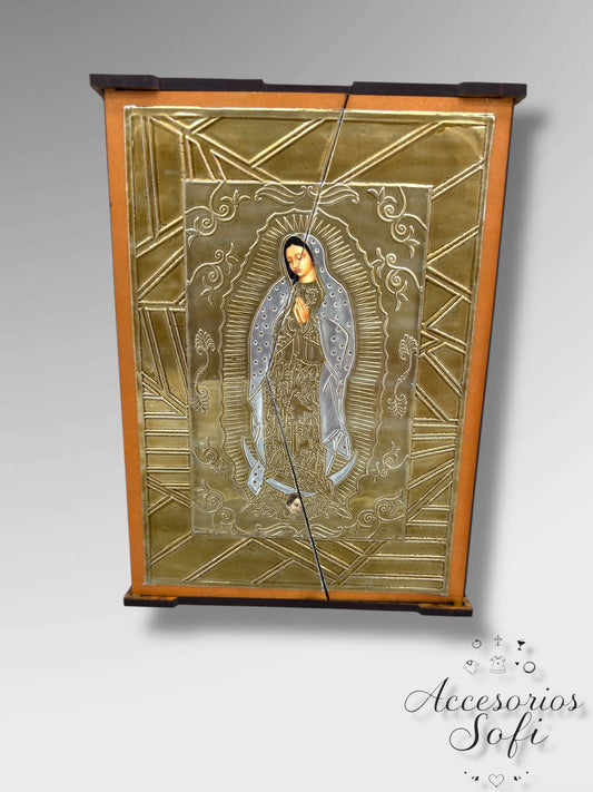 Biblia de boda con imagen de la virgen de Guadalupe y estuche de madera